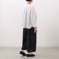 Load image into Gallery viewer, Hands of creation Polka dot wide pants / 1520319