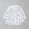 Load image into Gallery viewer, Hands of creation polka dot short sleeve shirt /