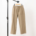 Gallery viewerに画像を読み込む, A PIECE OF LIBRARY バックサテンベイカーパンツ / 524501
