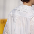 Gallery viewerに画像を読み込む, A PIECE OF LIBRARY クラシックブロードヴィクトリアブラウス / 425114