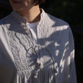 Load image into Gallery viewer, maison de soil BANDED COLLAR EMB TUNIC / S2626222000