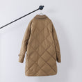 Gallery viewerに画像を読み込む, A PIECE OF LIBRARY クイーンズベリーダウンコート / 724512