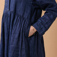 Gallery viewerに画像を読み込む, ICHI ANTIQUITÉS INDIGO LINEN DRESS / 1100921