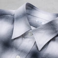 Gallery viewerに画像を読み込む, THE DAY OMBRE PLAID SHIRT / D26SS-01010