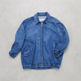 Gallery viewerに画像を読み込む, Veritecoeur ユニセックスデニムブルゾン / VC-2772U