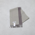 Gallery viewerに画像を読み込む, The Inoue Brothers... Two Colour Brushed Neck Scarf / TIB-ALAC2035ML