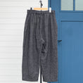 Load image into Gallery viewer, prit Wool Cotton Plain Weave One-Tuck Baggy Pants P70405