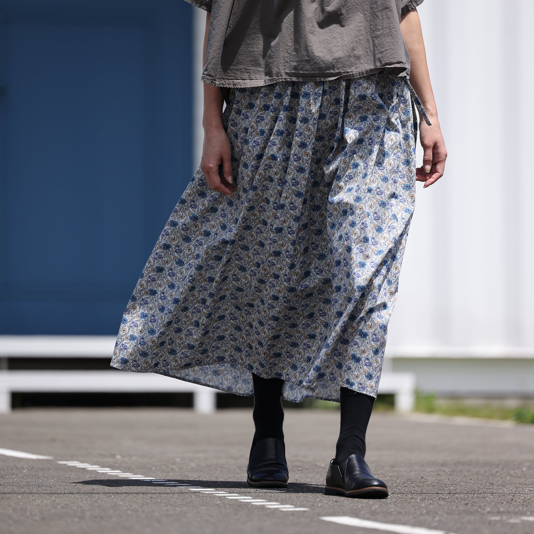 Midi Umi  LIBERTY print farmer's skirt / 1-760164