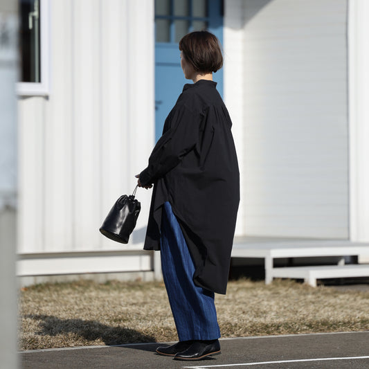 A PIECE OF LIBRARY インディゴリネンヴォヤージュパンツ / 526107