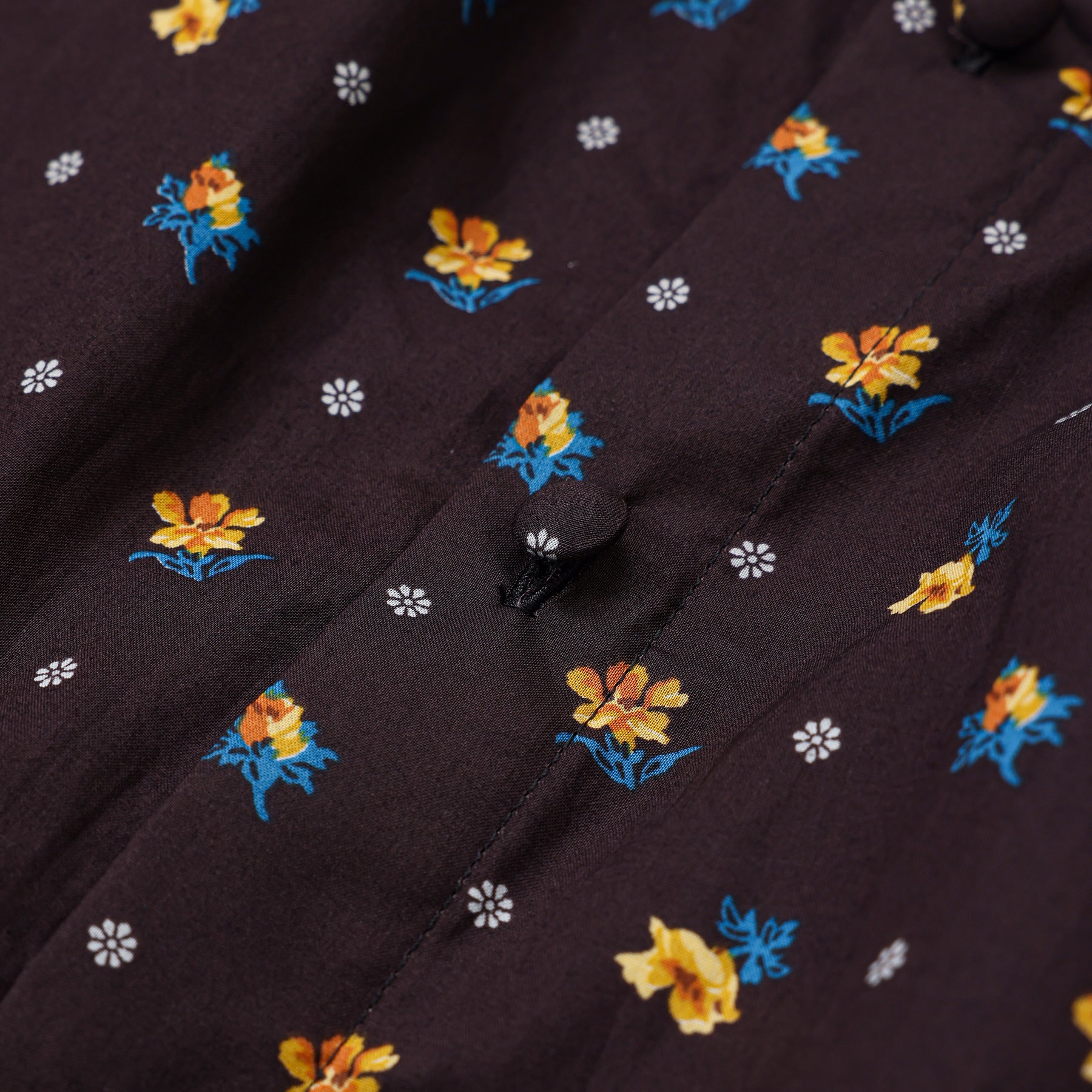 A PIECE OF LIBRARY リバティクリオフリルブラウス / 425504