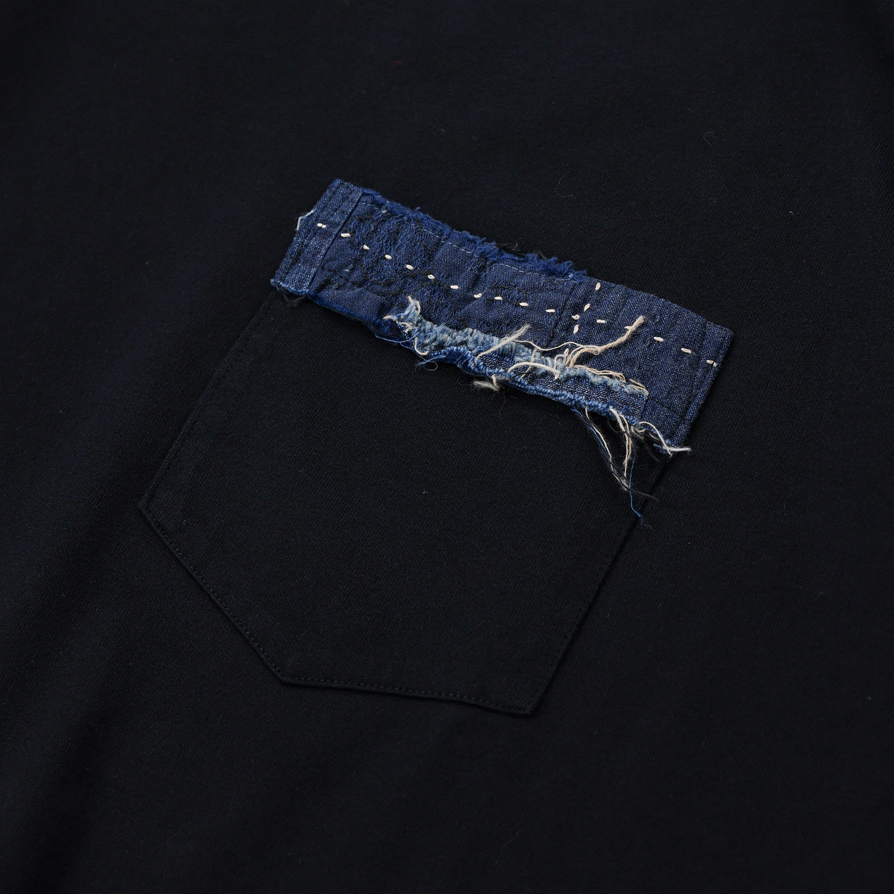 KUON  Boro Trimmed Pocket Tee / 115CS12C183