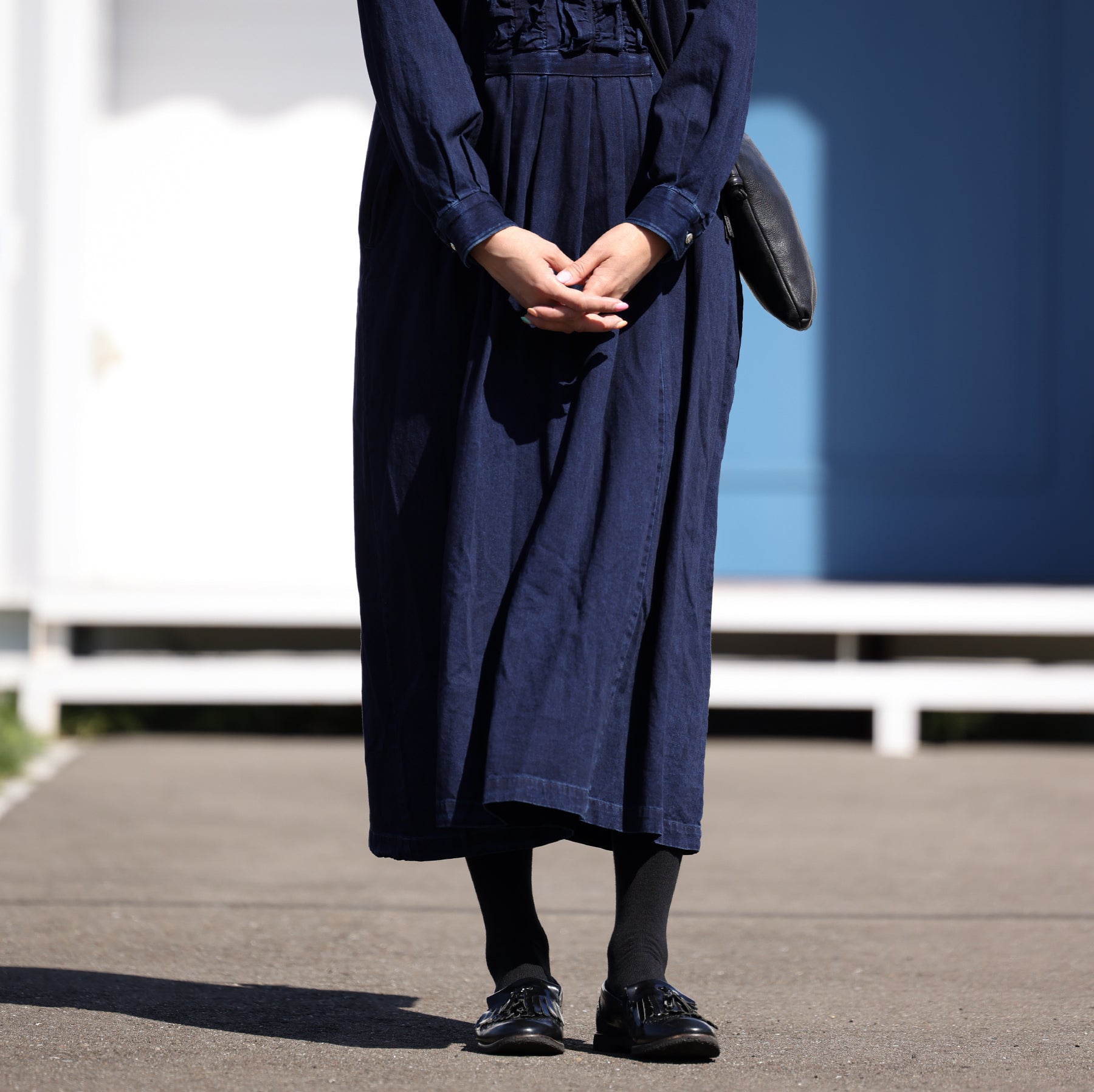 A PIECE OF LIBRARY バイオレットブルーミレーワンピース / 825502