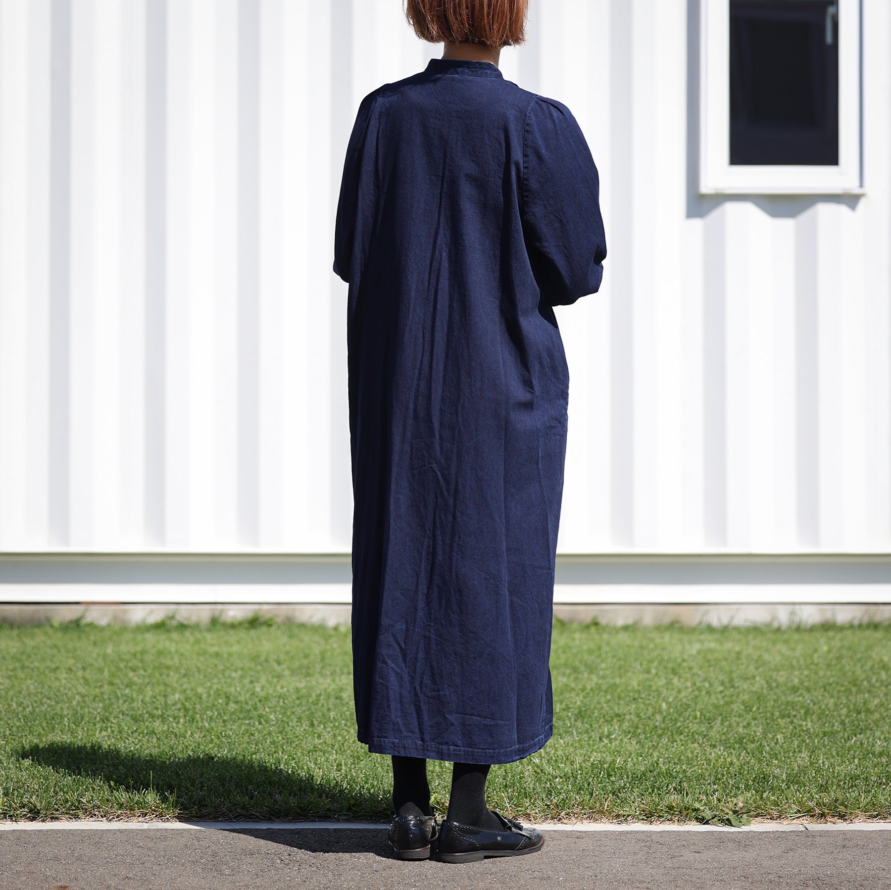 A PIECE OF LIBRARY バイオレットブルーミレーワンピース / 825502