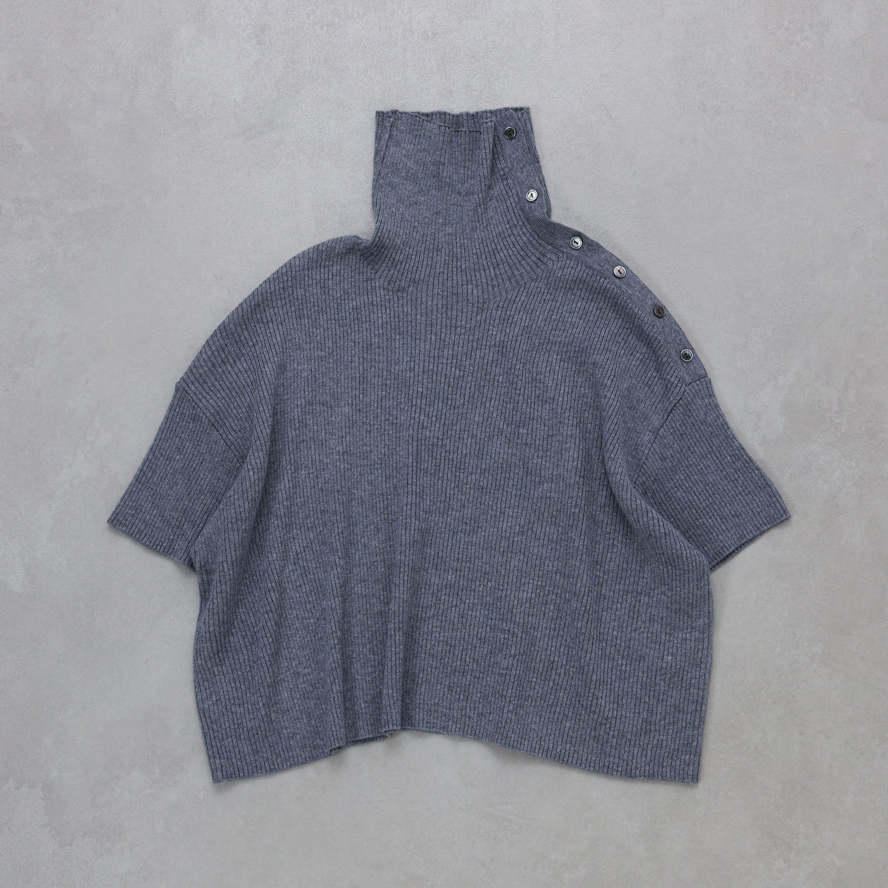 mizuiro ind asymmetry collar rib pullover / 3-220117