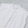 Load image into Gallery viewer, maison de soil POWER LOOM COTTON DOBIE CHECK FLOWER HAND SCREEN PRINT FRENCH/SL FRILL COLLAR SHIRTS / INMDS26092
