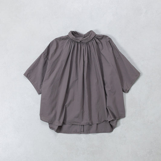 Veritecoeur バックボタンブラウス / ST-178