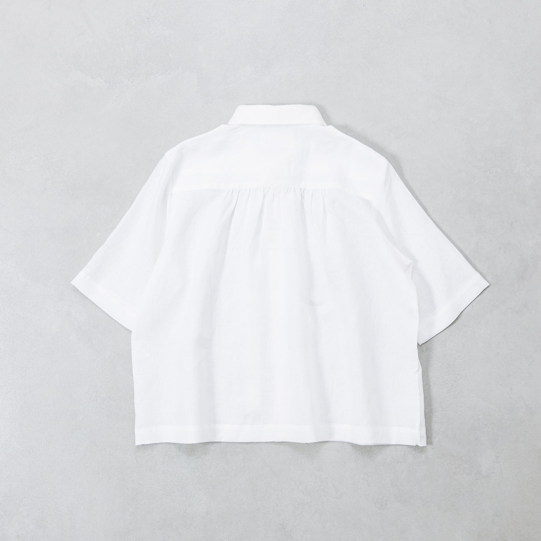 A PIECE OF LIBRARY ナチュラルリネンマーガレットブラウス / 426109