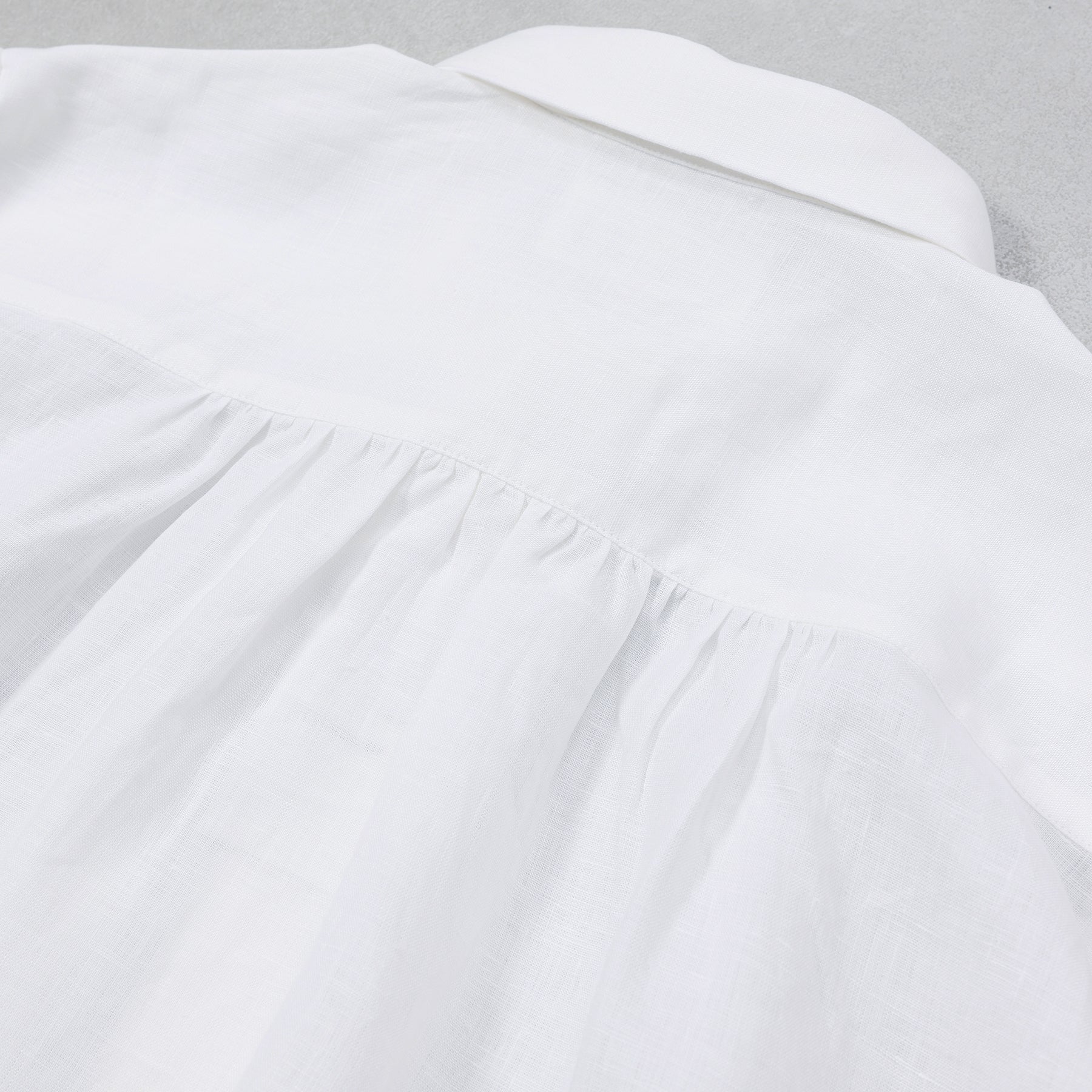 A PIECE OF LIBRARY ナチュラルリネンマーガレットブラウス / 426109