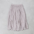 Gallery viewerに画像を読み込む, maison de soil  60s AUTOLOOM LINEN/COTTON PLAIN OVERDYE GATHERED SKIRT / INMDS26012D
