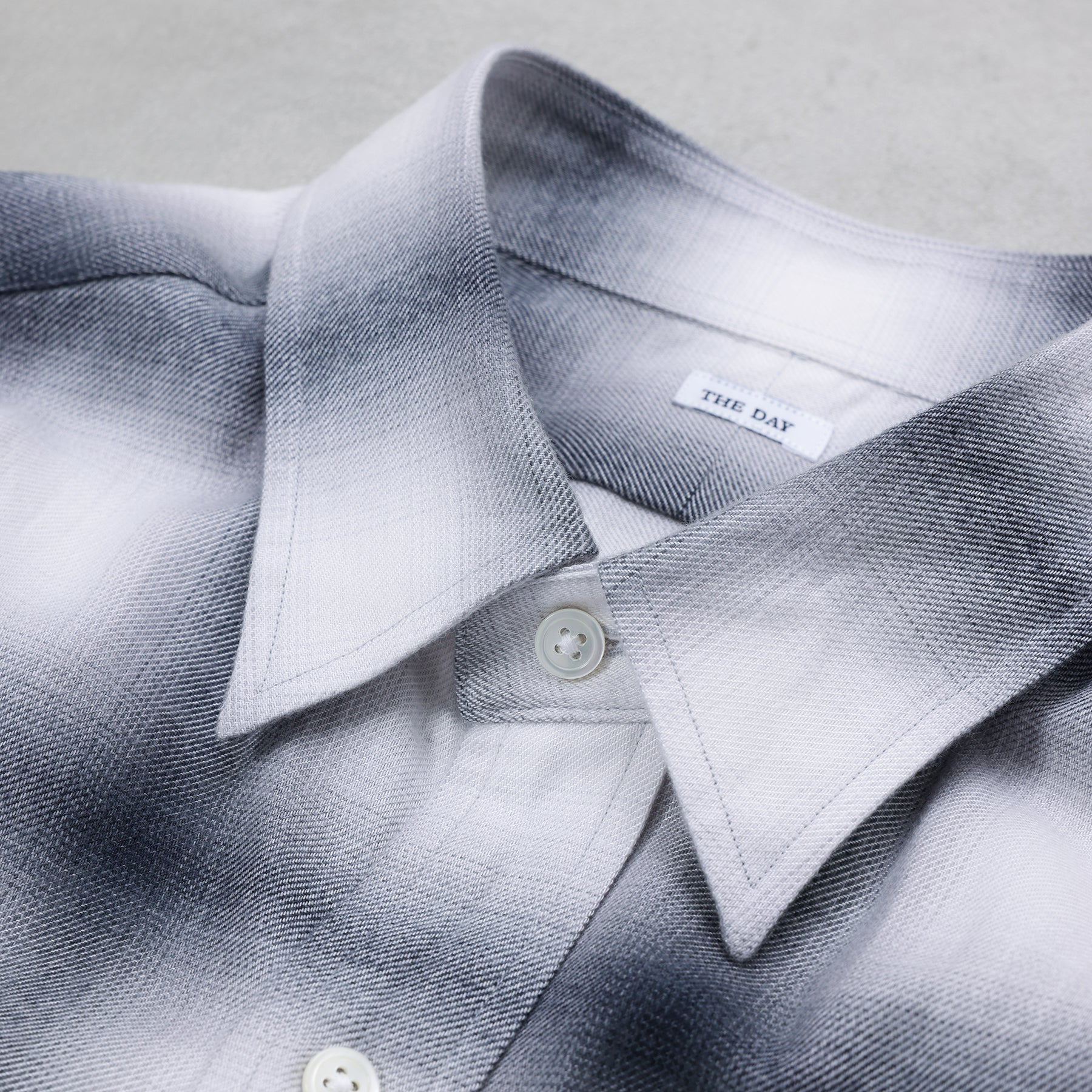 THE DAY OMBRE PLAID SHIRT / D26SS-01010