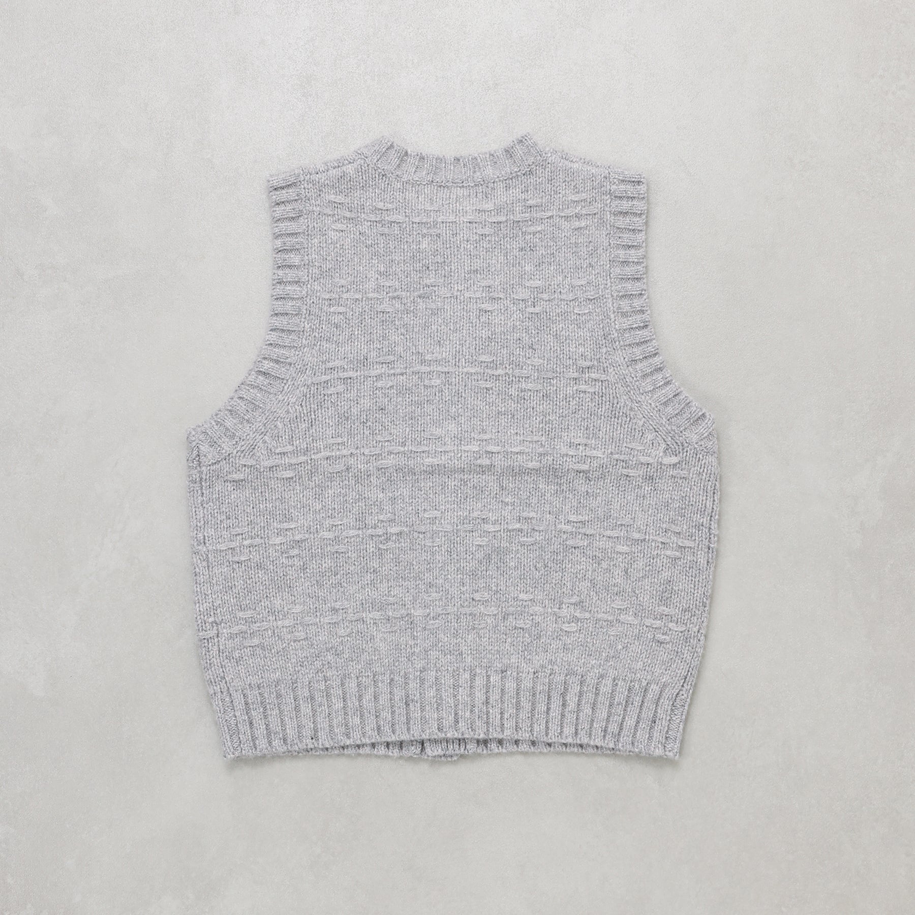 A PIECE OF LIBRARY シルキーウールアイランドベスト / 325510