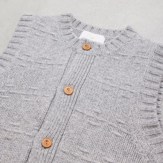 A PIECE OF LIBRARY シルキーウールアイランドベスト / 325510