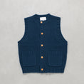 Gallery viewerに画像を読み込む, A PIECE OF LIBRARY シルキーウールアイランドベスト / 325510
