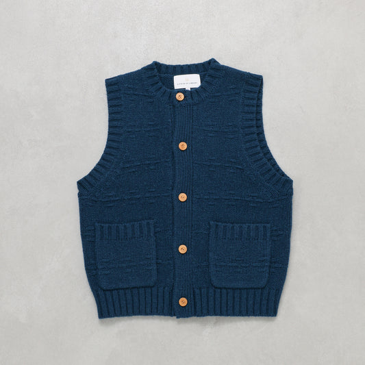 A PIECE OF LIBRARY シルキーウールアイランドベスト / 325510