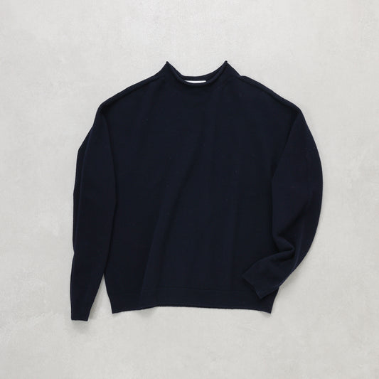 A PIECE OF LIBRARY ヴァージンウールグランニット / 325502