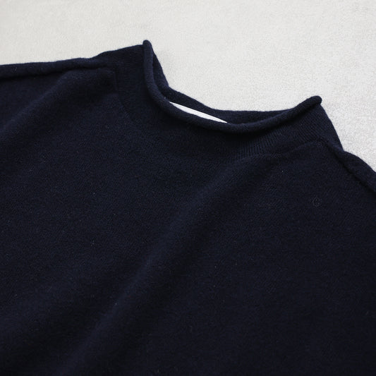 A PIECE OF LIBRARY ヴァージンウールグランニット / 325502