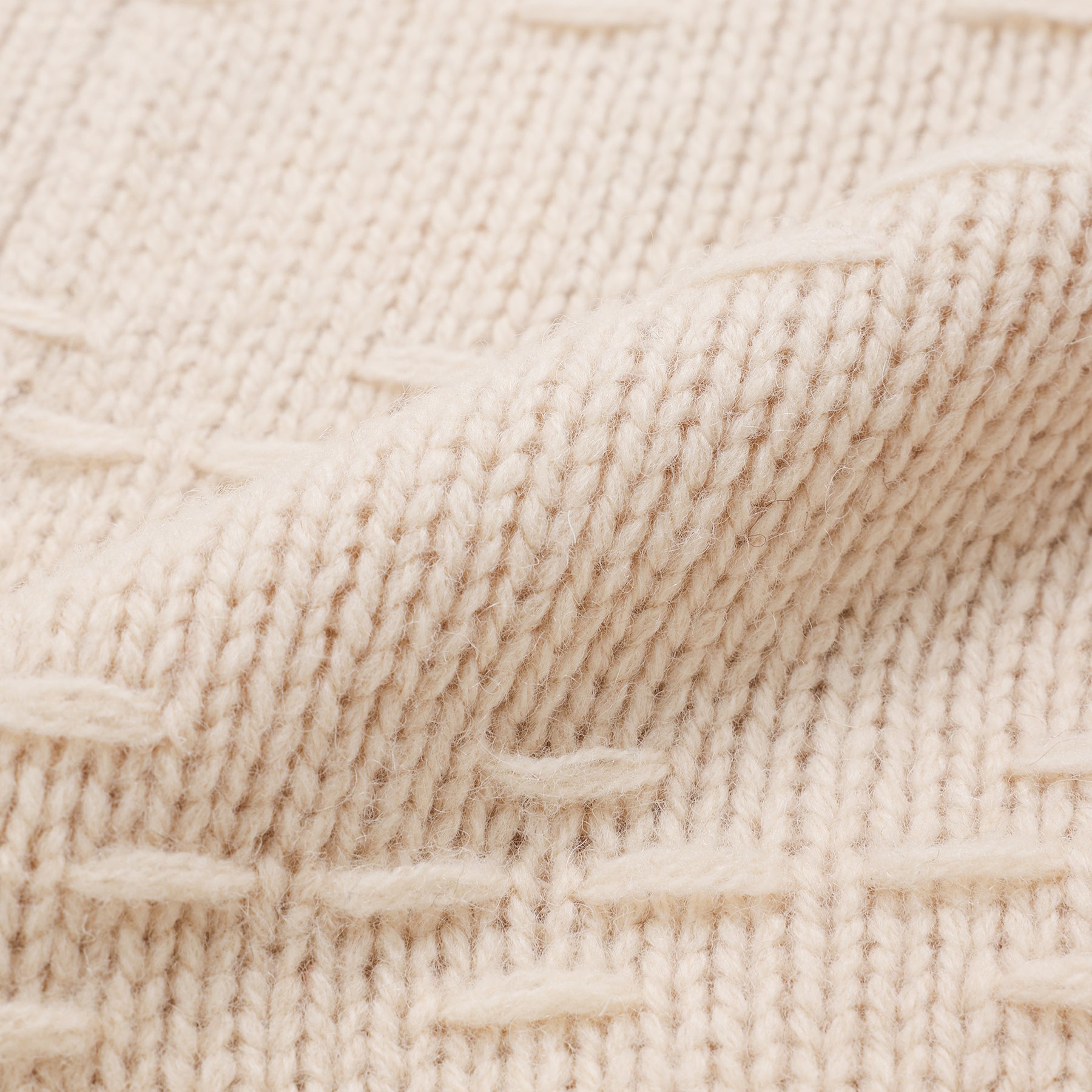 A PIECE OF LIBRARY シルキーウールアイランドカーデ / 325511