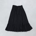 Load image into Gallery viewer, Veritecoeur フリルインナースカート / ST101L
