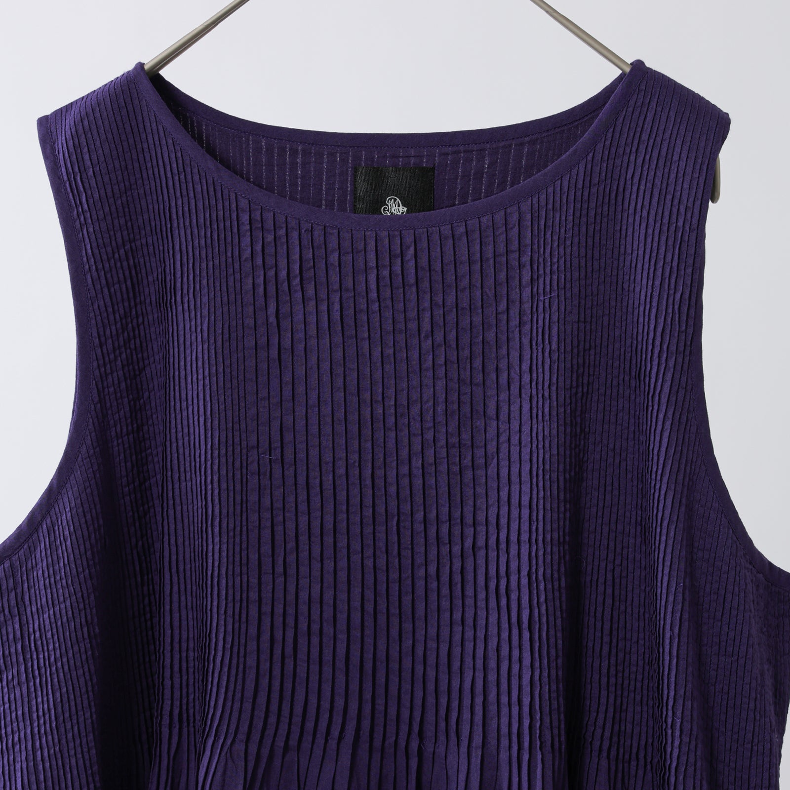 maison de soil 80s ORGANIC COTTON VOILE NO/SLEEVE PULLOVER DRESS WITH MINI PINTUCK / NMDS26244