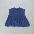 Load image into Gallery viewer, maison de soil 80s VOILE SMALL GENTIANA BLOCK PRINT CREW-NECK BUTTON F/SLEEVE SHIRT WITH PINTUCK / NMDS26252
