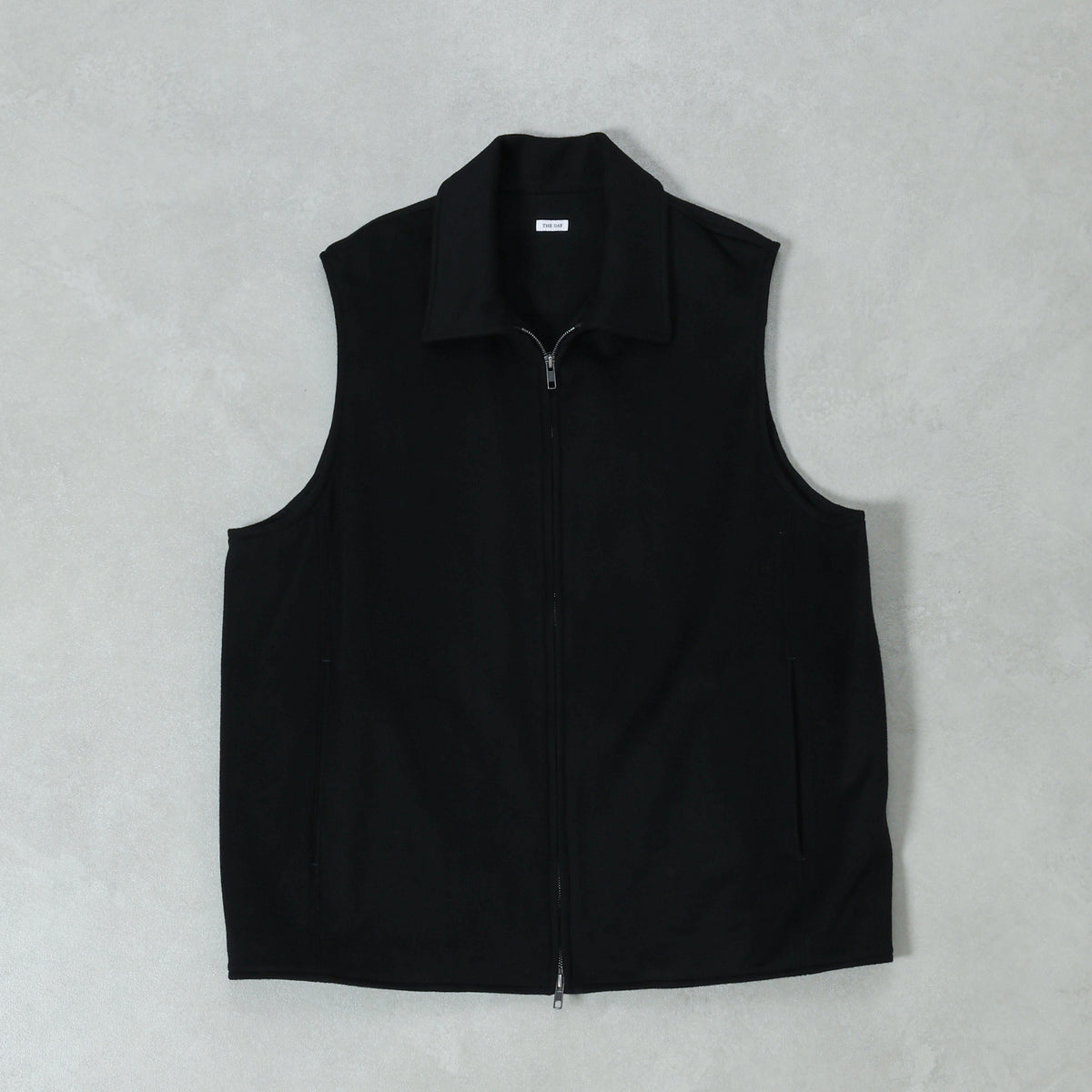 THE DAY SUPER 180’s BEAVER ZIP VEST / D26AW-05007