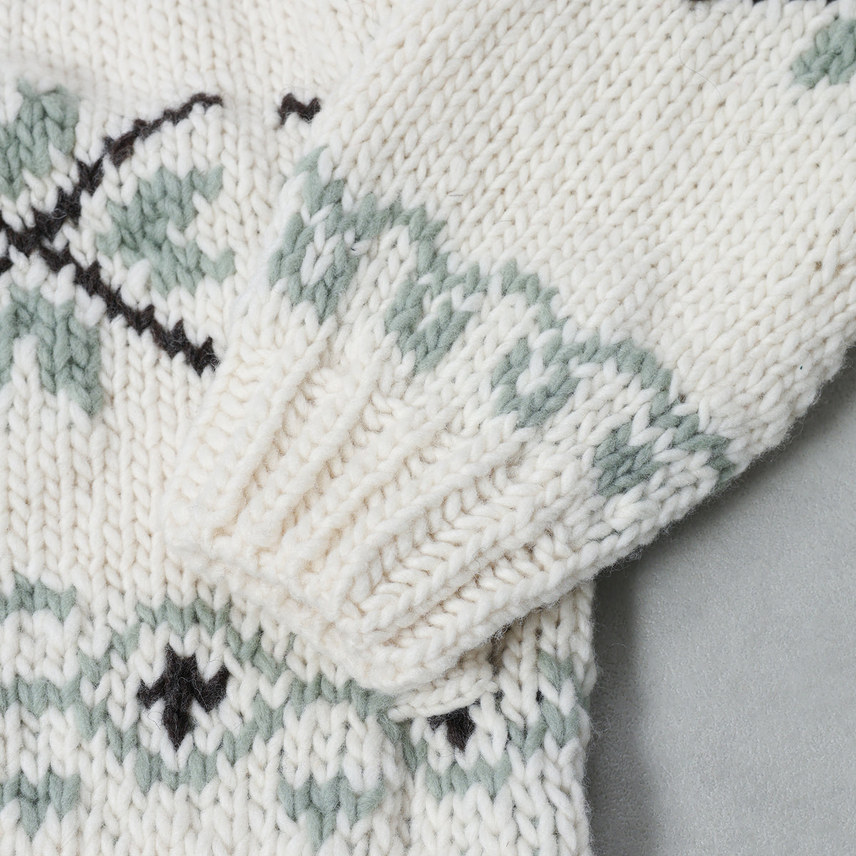 ichi Antiquite's  PERU HAND KNIT 柄編みカーディガン / 1200353