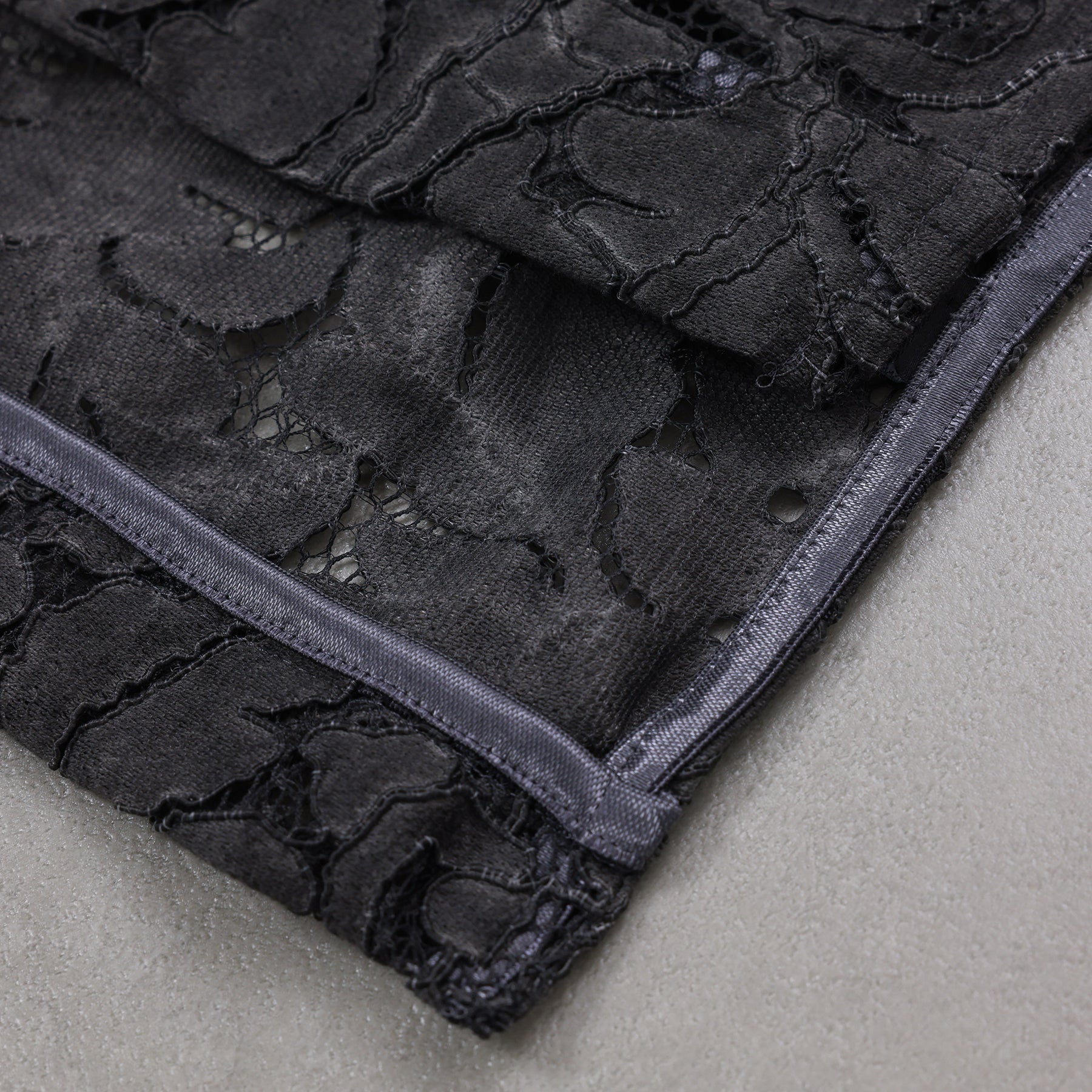 Veritecoeur レースベスト / VC-2762