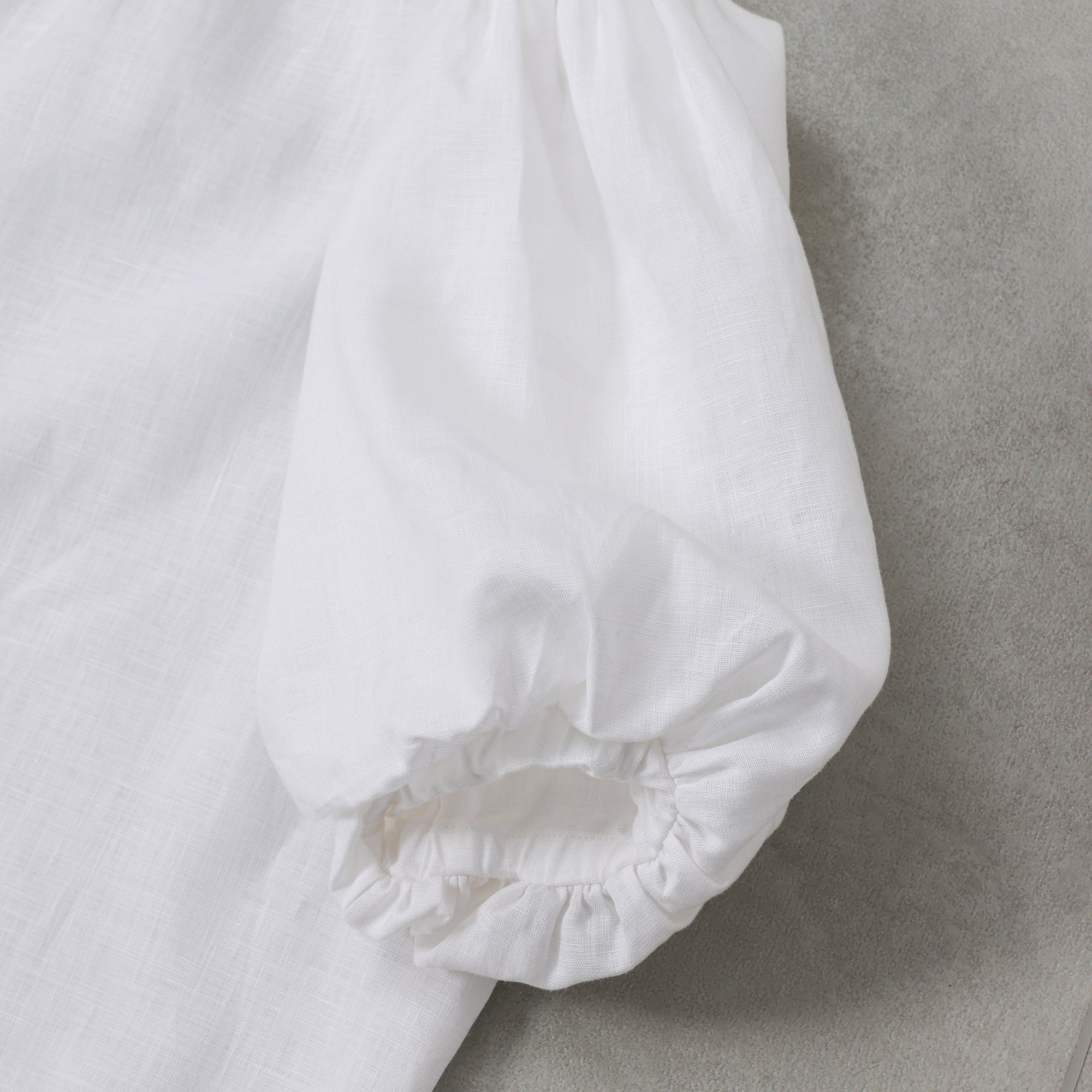 A PIECE OF LIBRARY スタンダードリネンモナミブラウス / 425105