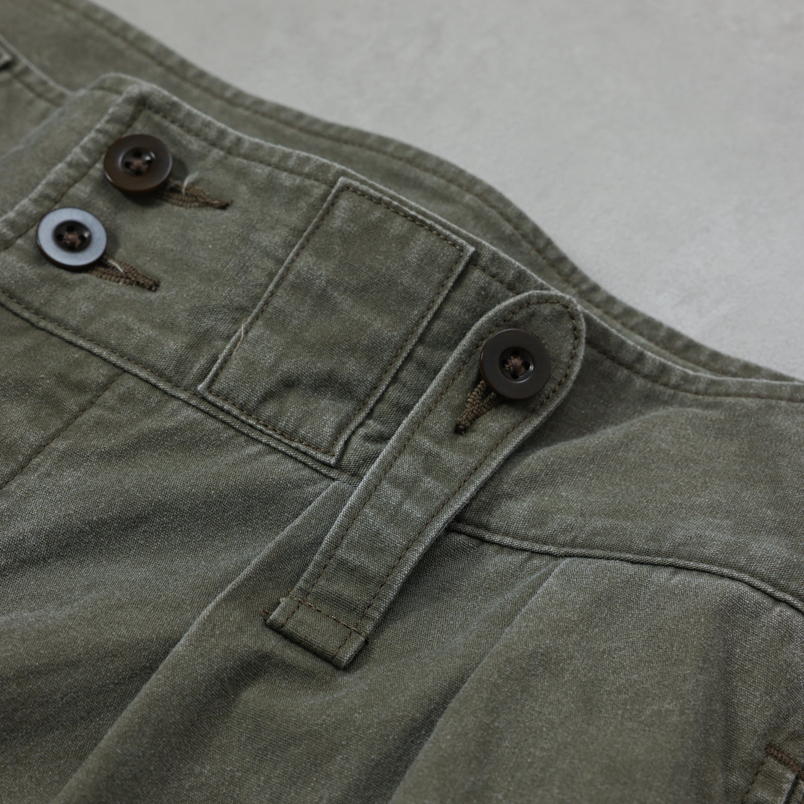 Nigel Cabourn BRITISH ARMY PT PIGMENT DYE / 805200533