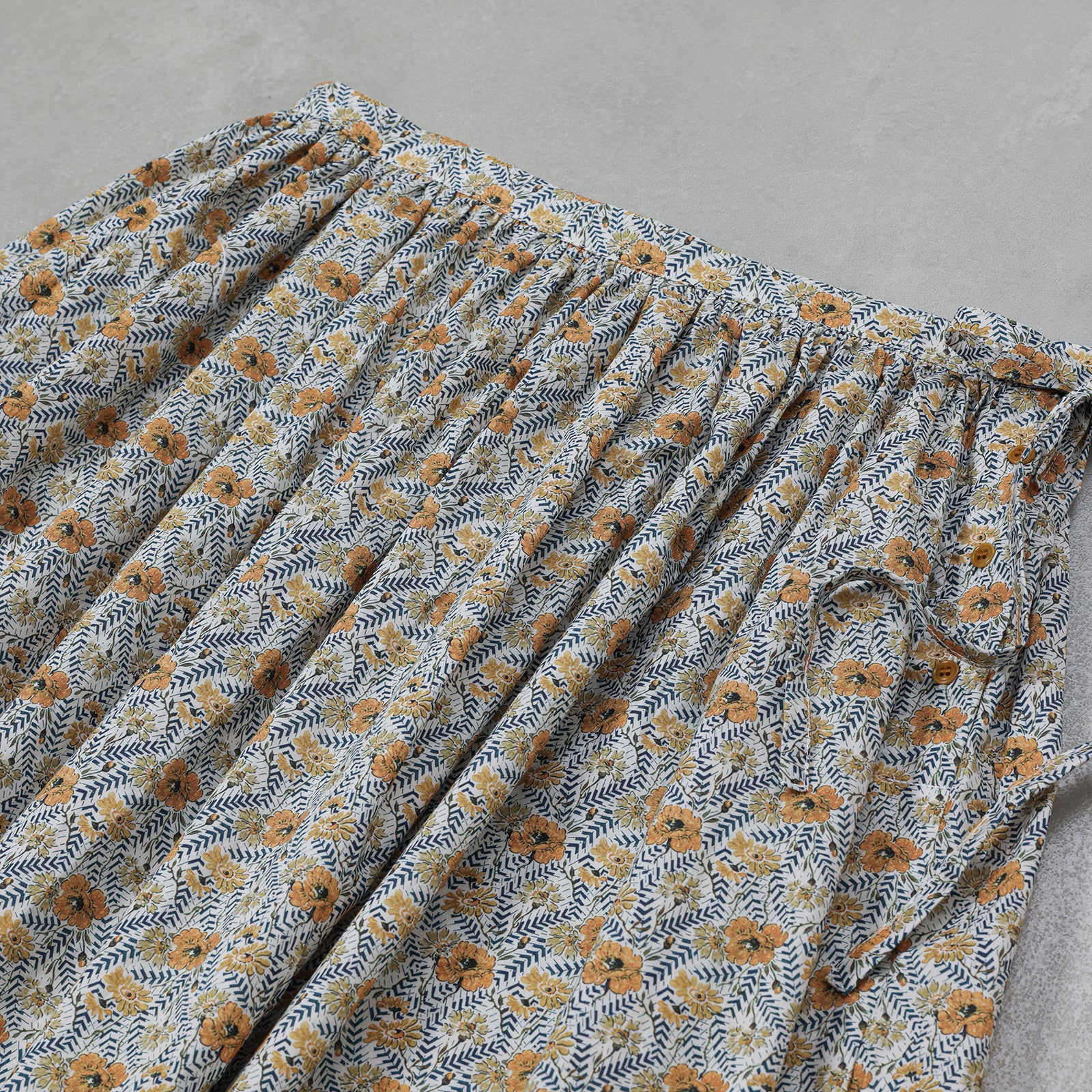 MidiUmi LIBERTY print farmer's skirt / 1-760164