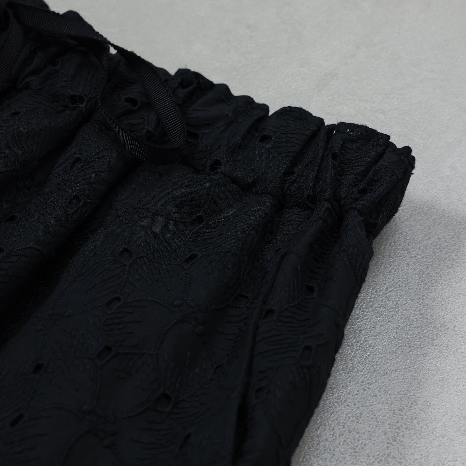 the last flower of the afternoon Relaxed-fit trousers